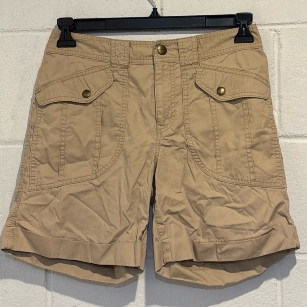 Lauren Ralph Lauren women’s beige cargo shorts cuff hem size 4 mid rise